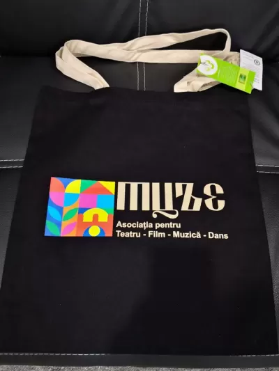 Sacosa bumbac organic muze