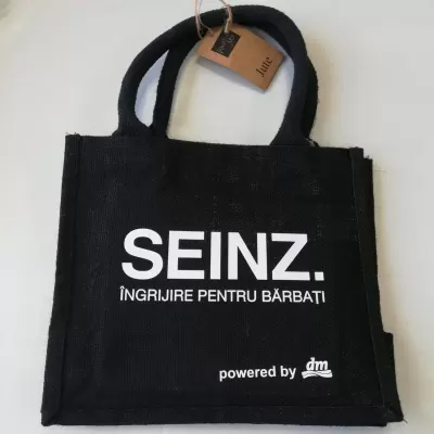 Sacosa iuta neagra personalizata cu alb